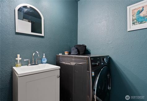 5959 S 12th Tacoma WA 98465