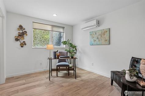 1926 Ferry Avenue SW Seattle WA 98116