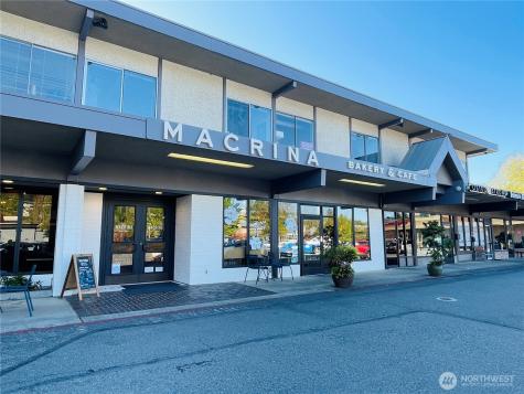 3055 80th Avenue SE Mercer Island WA 98040
