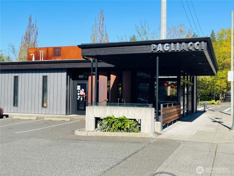 3055 80th Avenue SE Mercer Island WA 98040