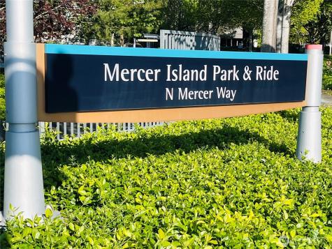 3055 80th Avenue SE Mercer Island WA 98040