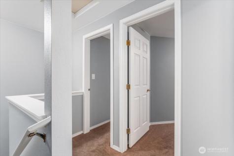 316 E Wapato Avenue Chelan WA 98816
