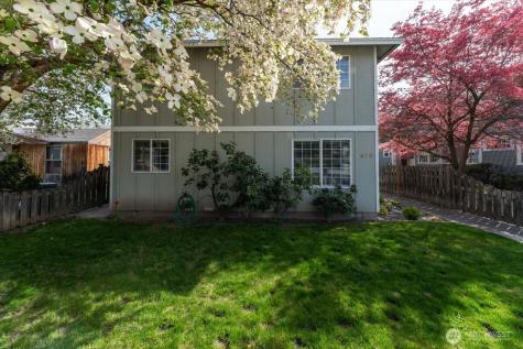 316 E Wapato Avenue Chelan WA 98816