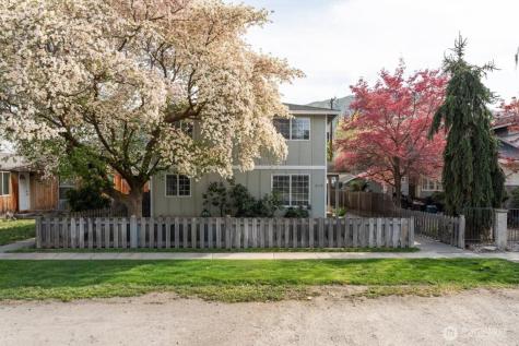 316 E Wapato Avenue Chelan WA 98816