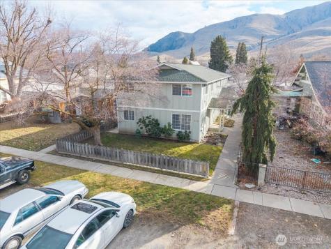 316 E Wapato Avenue Chelan WA 98816