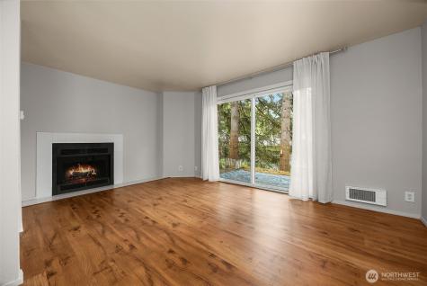 1526 192nd Street SE Bothell WA 98012