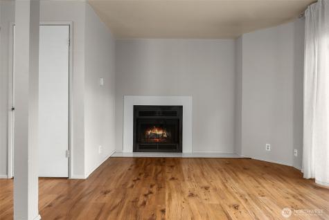1526 192nd Street SE Bothell WA 98012
