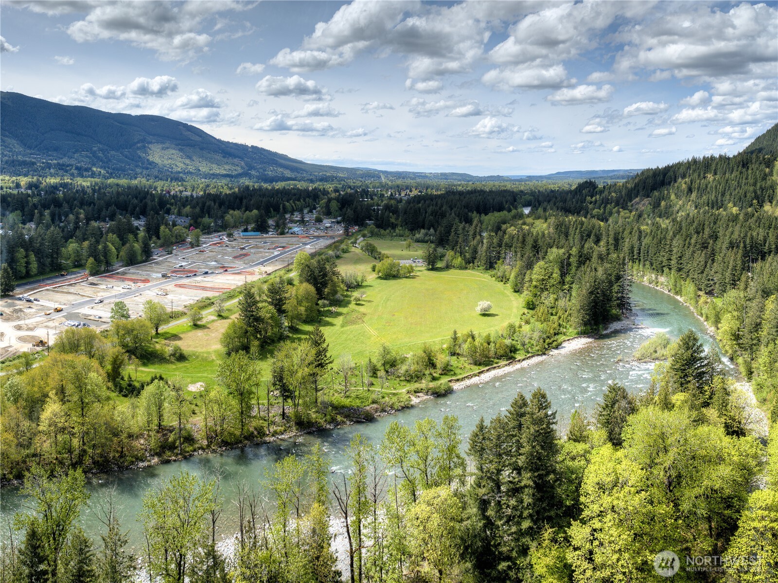 1195 Waterfall Way SE North Bend WA 98045