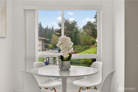 12701 NE 9th Place Bellevue WA 98005