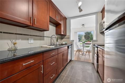 12701 NE 9th Place Bellevue WA 98005