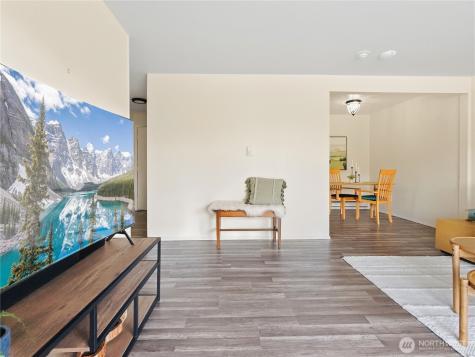 19411 56th Avenue W Lynnwood WA 98036