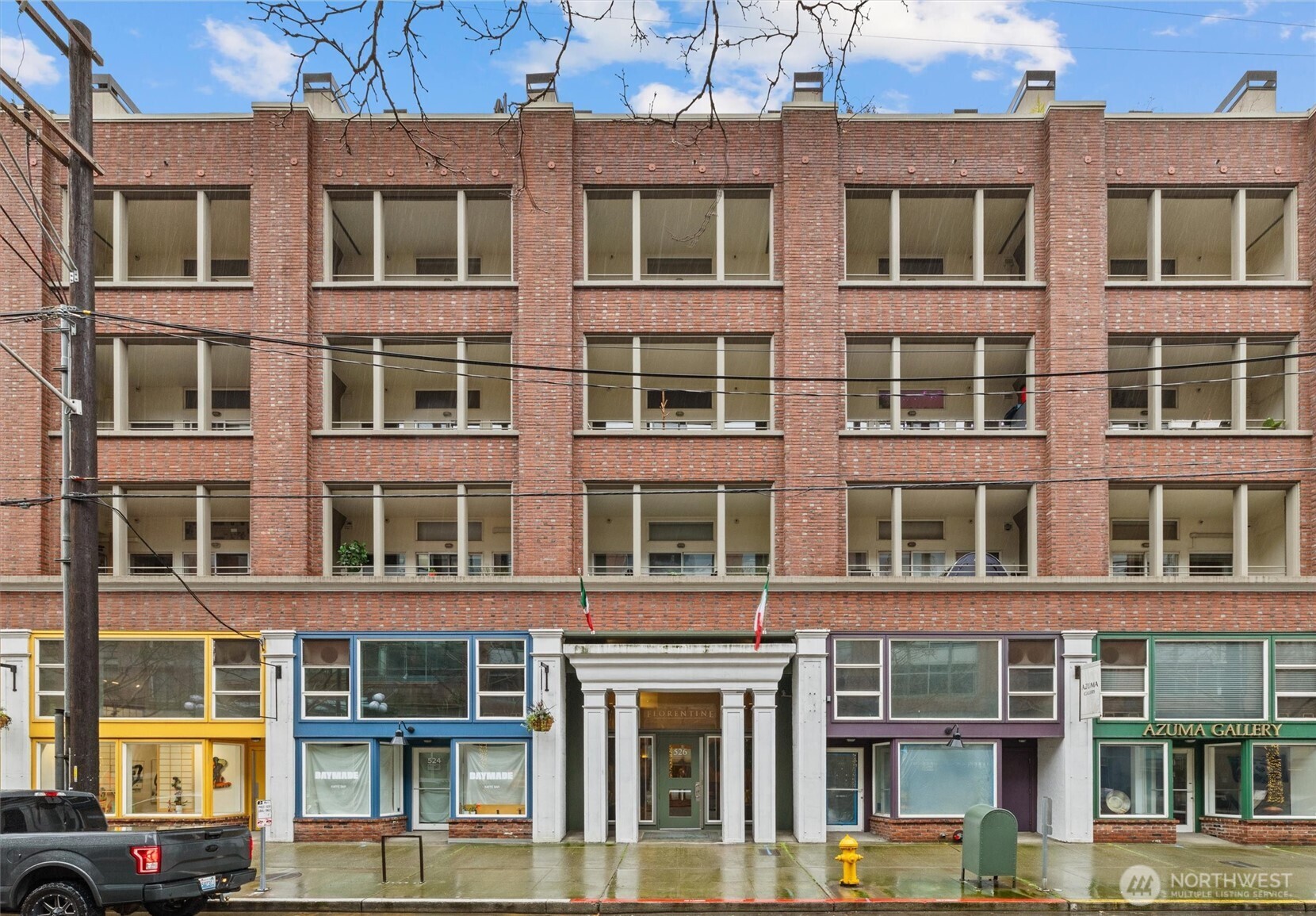 526 1st Avenue S Seattle WA 98104