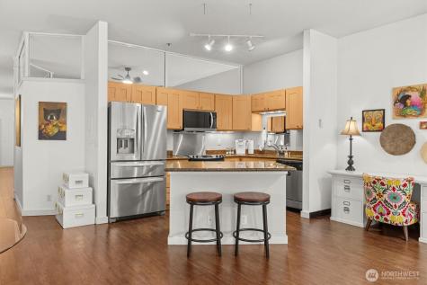 526 1st Avenue S Seattle WA 98104
