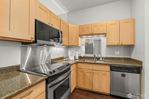 526 1st Avenue S Seattle WA 98104
