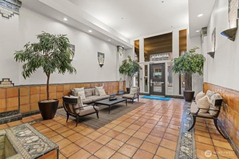 526 1st Avenue S Seattle WA 98104