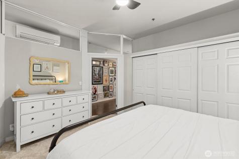 526 1st Avenue S Seattle WA 98104