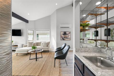 708 Poplar Drive Bellingham WA 98226