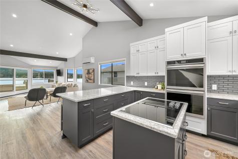 708 Poplar Drive Bellingham WA 98226