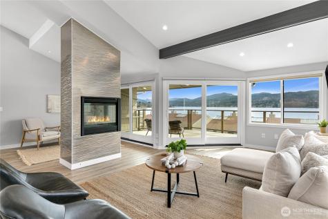 708 Poplar Drive Bellingham WA 98226