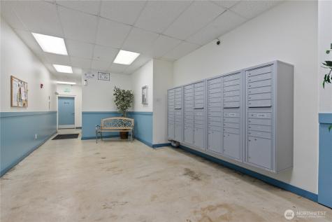 2818 Grand Avenue Everett WA 98201