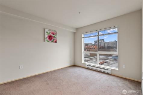 2818 Grand Avenue Everett WA 98201