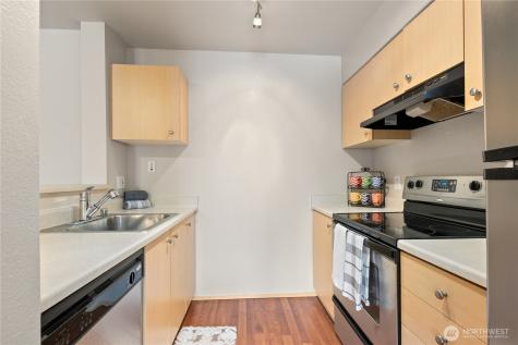 2818 Grand Avenue Everett WA 98201
