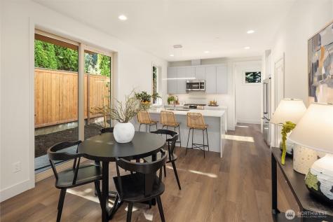 641 18th Avenue W Kirkland WA 98033