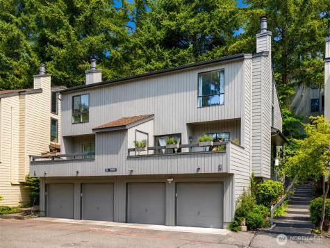10840 NE 35th Place Bellevue WA 98004