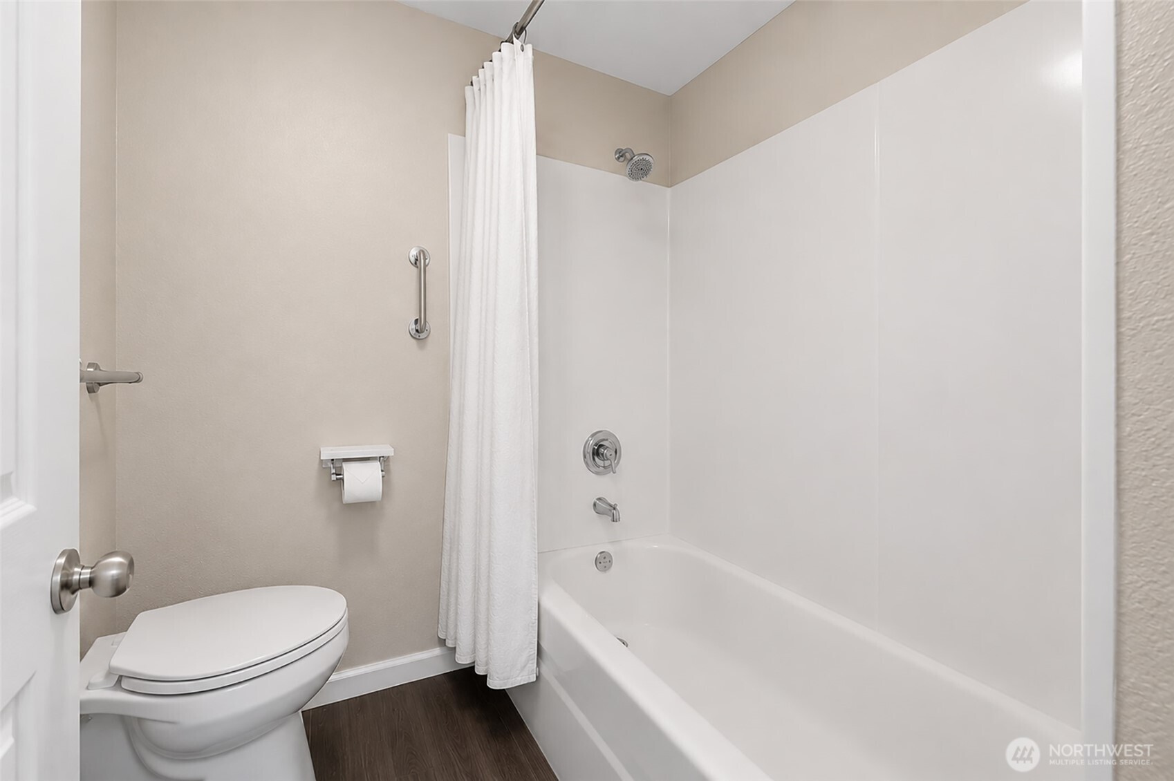 10840 NE 35th Place Bellevue WA 98004