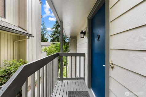 10840 NE 35th Place Bellevue WA 98004