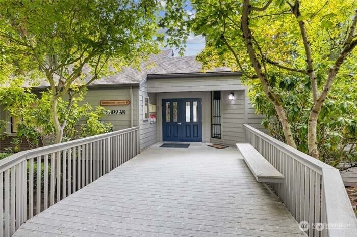 10840 NE 35th Place Bellevue WA 98004