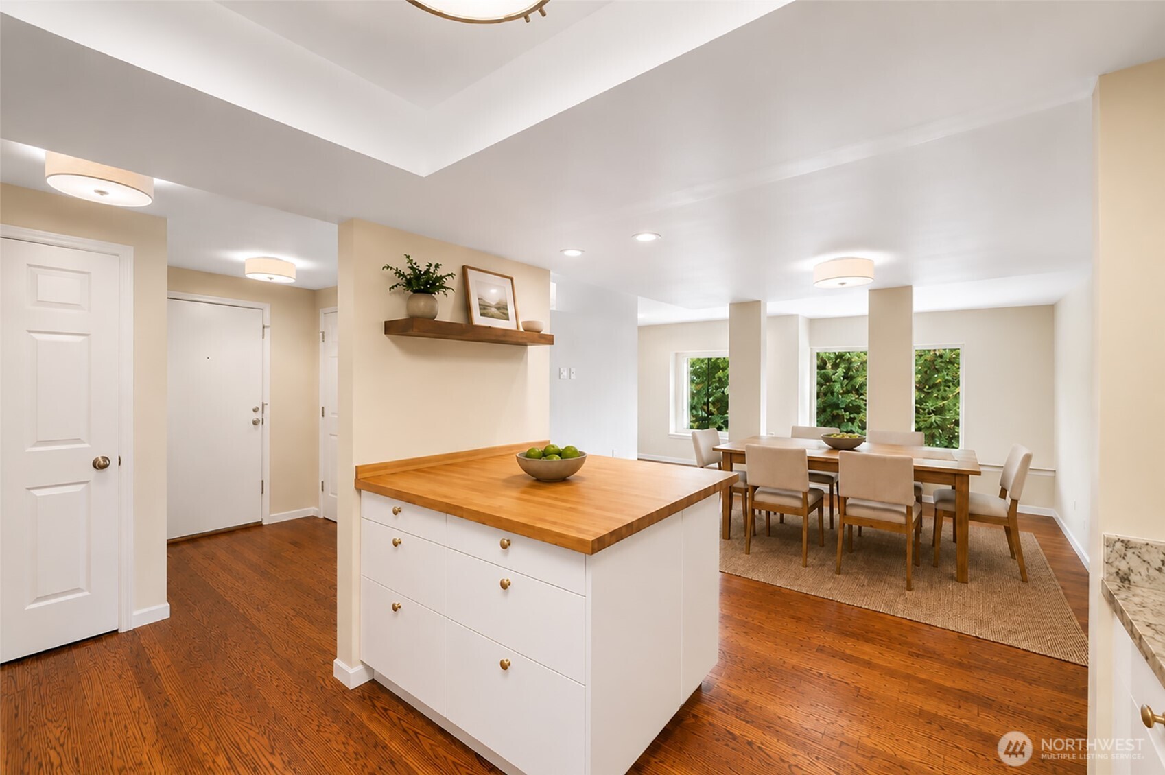 10840 NE 35th Place Bellevue WA 98004