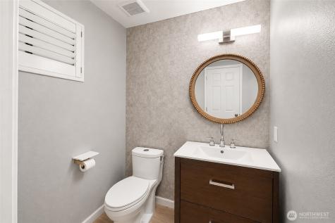 10840 NE 35th Place Bellevue WA 98004