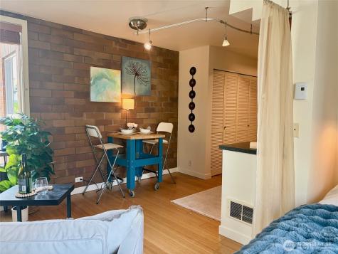 905 Cherry Street Seattle WA 98104