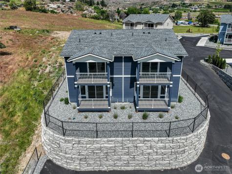 51 Phoebe Lane Manson WA 98831