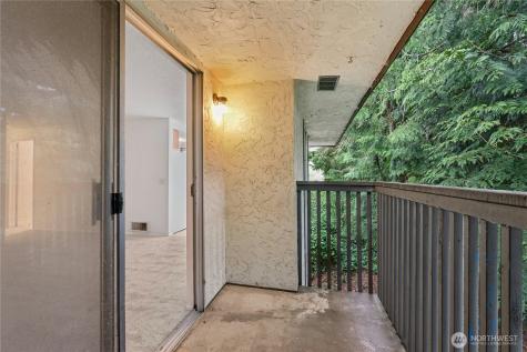 6103 204th Street SW Lynnwood WA 98036