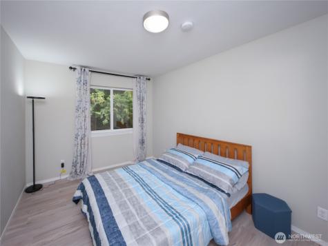 1131 115th Street SW Everett WA 98204