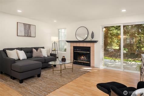 15600 116th Avenue NE Bothell WA 98011