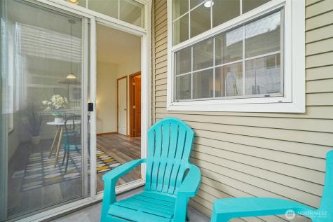 22727 NE 4th Place Sammamish WA 98074