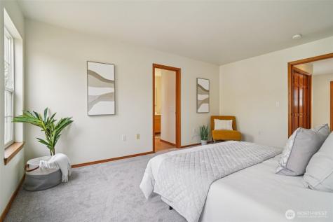 22727 NE 4th Place Sammamish WA 98074