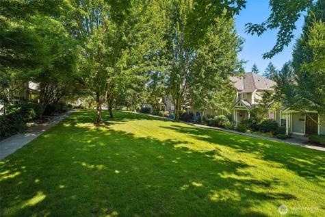 22727 NE 4th Place Sammamish WA 98074
