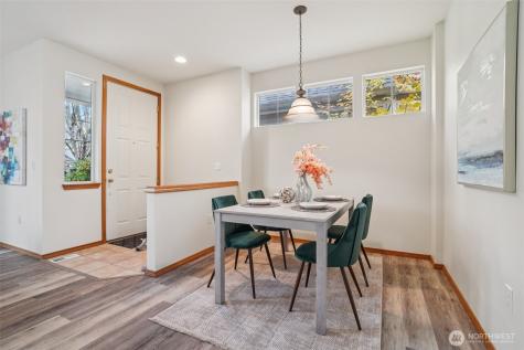 22727 NE 4th Place Sammamish WA 98074