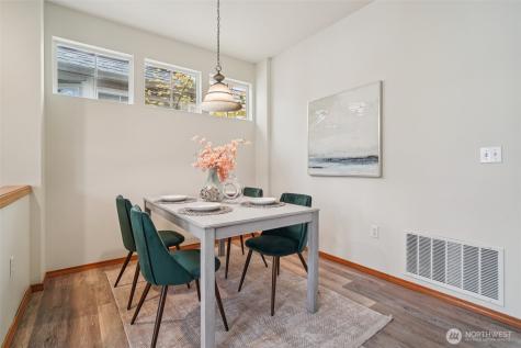 22727 NE 4th Place Sammamish WA 98074