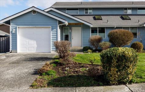 150 NE Nunan Loop Oak Harbor WA 98277