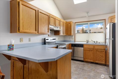 150 NE Nunan Loop Oak Harbor WA 98277