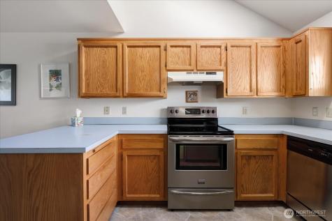 150 NE Nunan Loop Oak Harbor WA 98277