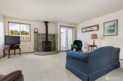 150 NE Nunan Loop Oak Harbor WA 98277