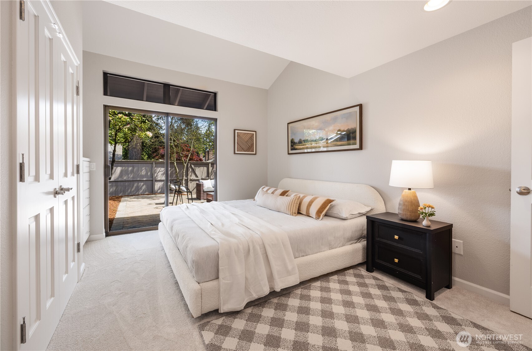 130 141st Place NE Bellevue WA 98007