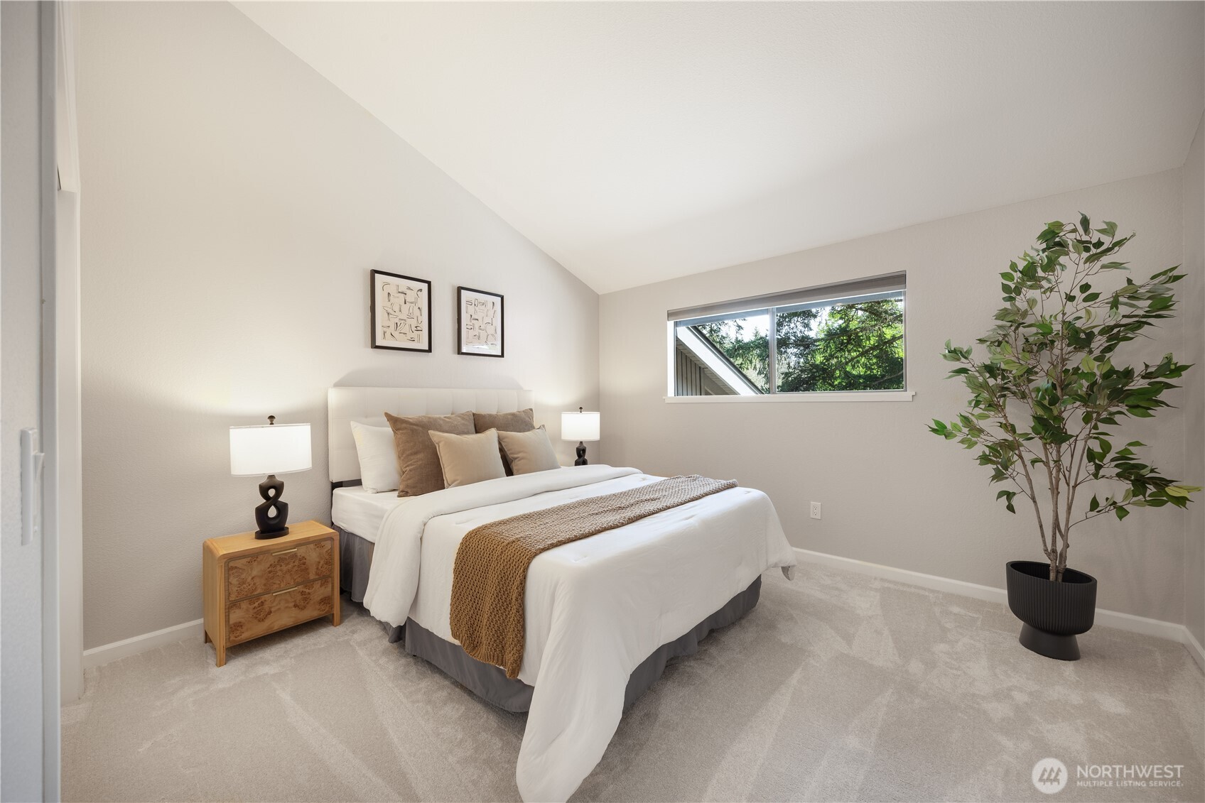 130 141st Place NE Bellevue WA 98007