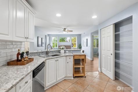 400 S 46th Place Renton WA 98055